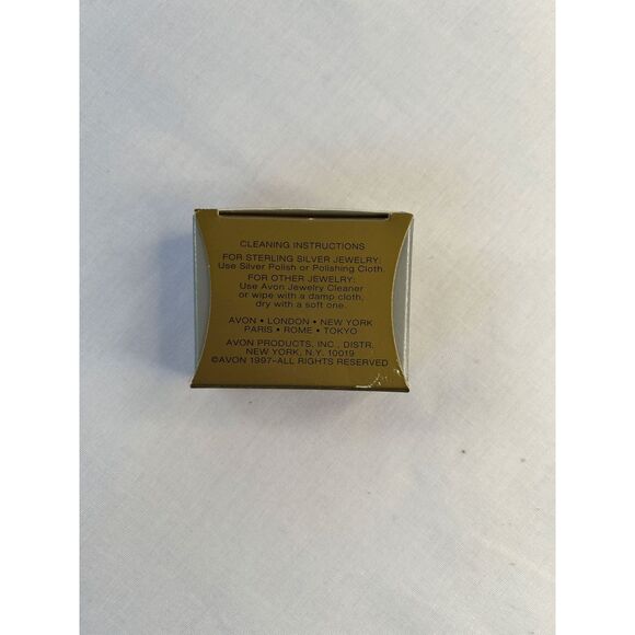 Avon Serling Silver and Turquoise Dreamcatcher and Feather Necklace & Earrings - Picture 3 of 5